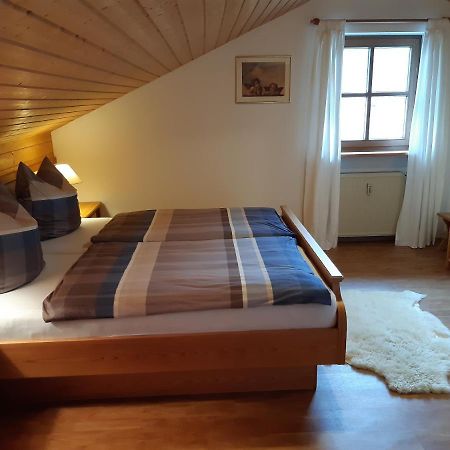 Ferienwohnung Franzi Гармиш-Партенкирхен Экстерьер фото