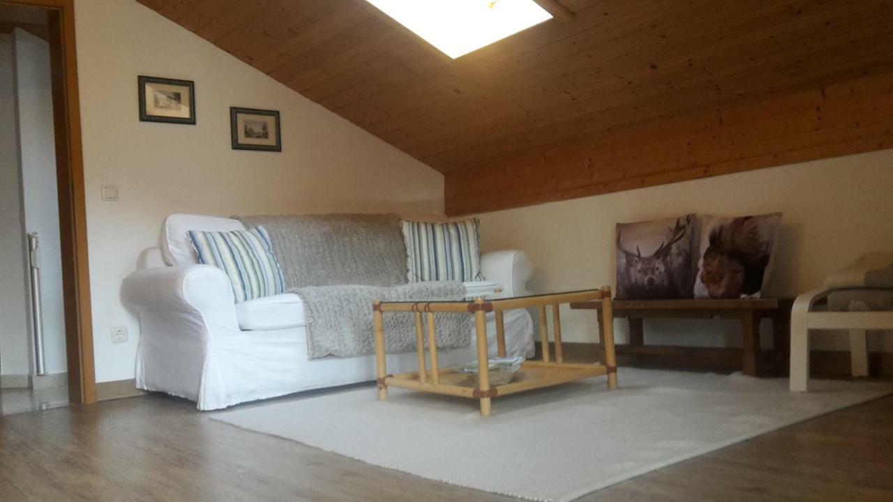 Ferienwohnung Franzi Гармиш-Партенкирхен Экстерьер фото